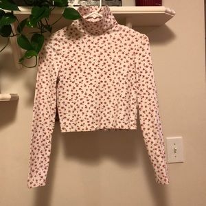 3 for $15 Floral Long Sleeve Crop Top